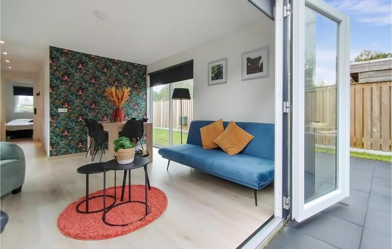 2 Bedroom Awesome Home In Heinkenszand Εξωτερικό φωτογραφία